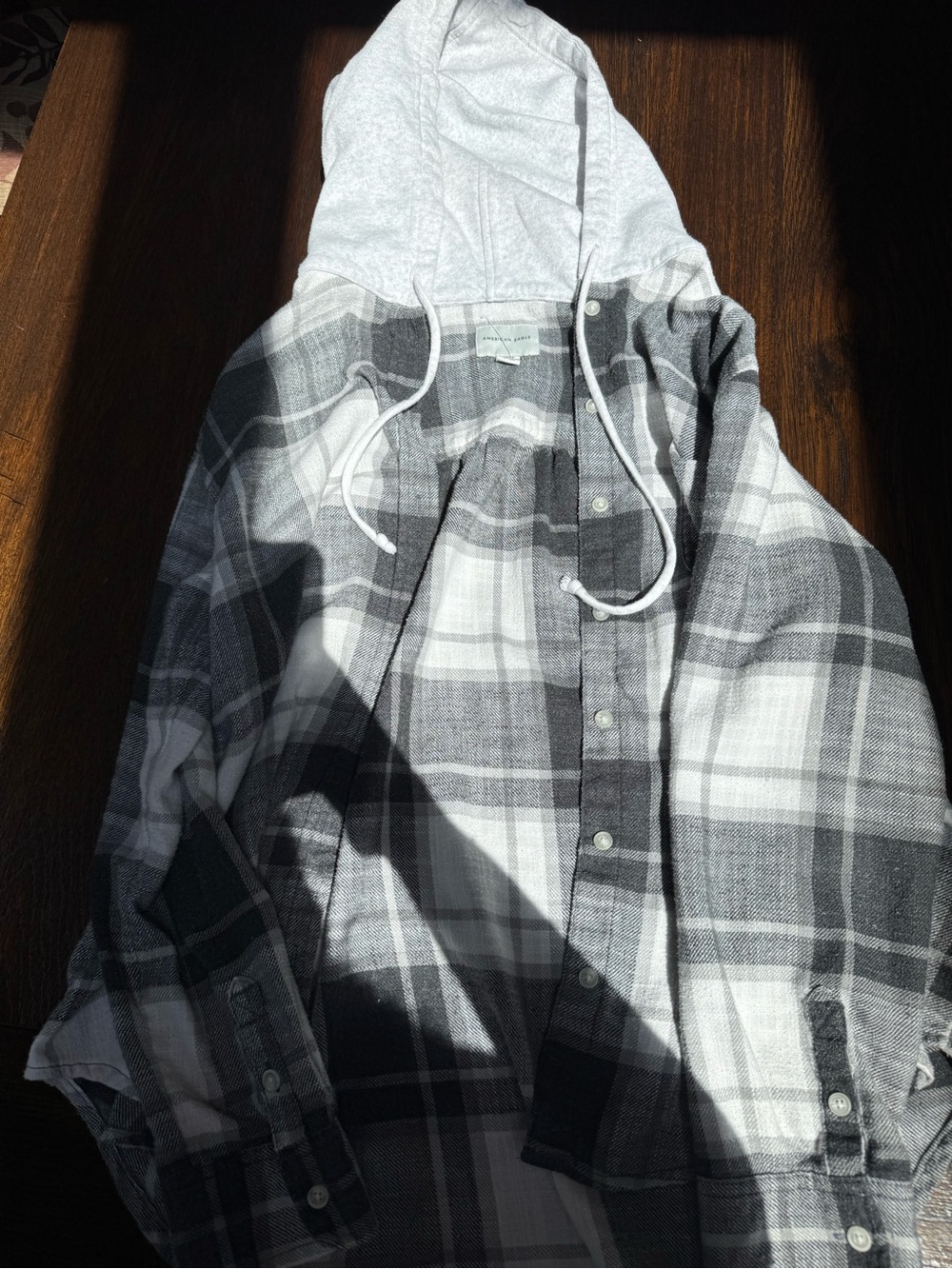 American Eagle Gray and White Plaid Hooded Shirt - Picture 1 of 2